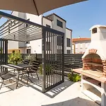 Matic With Balcony And Shared Pool