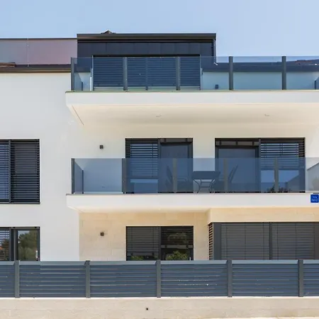 Matic With Balcony And Shared Pool Apartment *