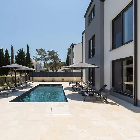 Matic With Balcony And Shared Pool Apartment