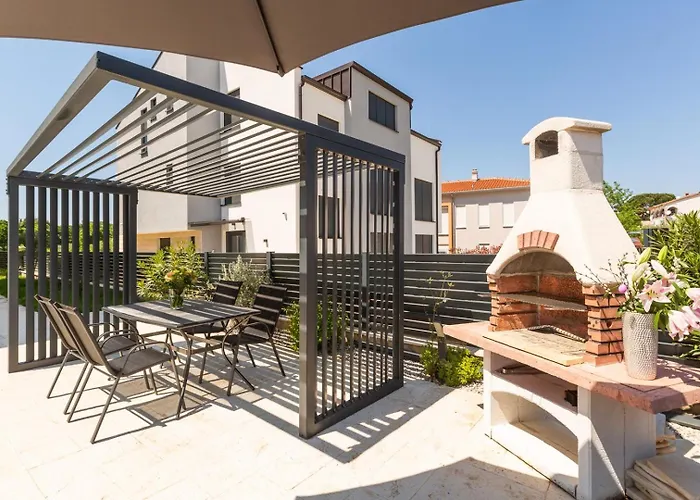 Matic With Balcony And Shared Pool