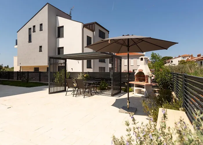 Apartman Matic With Balcony And Shared Pool *